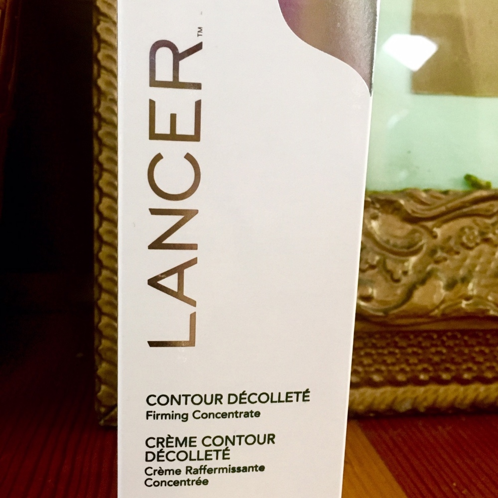 Lancer Contour Decollete- firming neck concentrate
